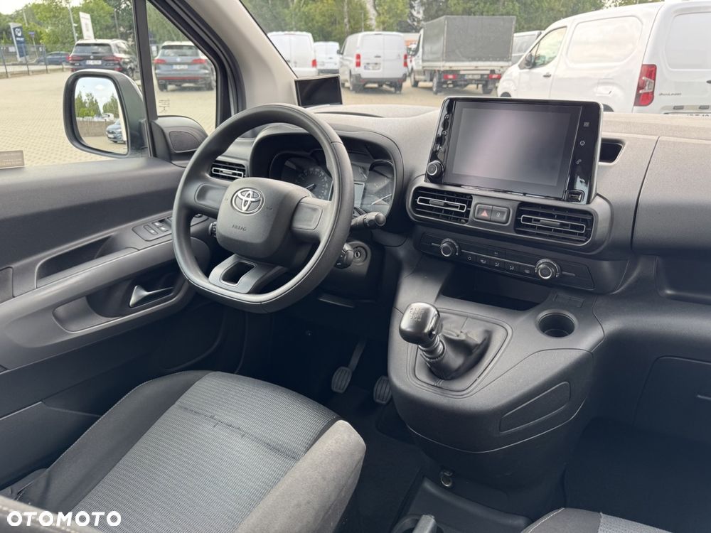 Toyota Proace City Verso Long 1.2 D-4T Business - 34