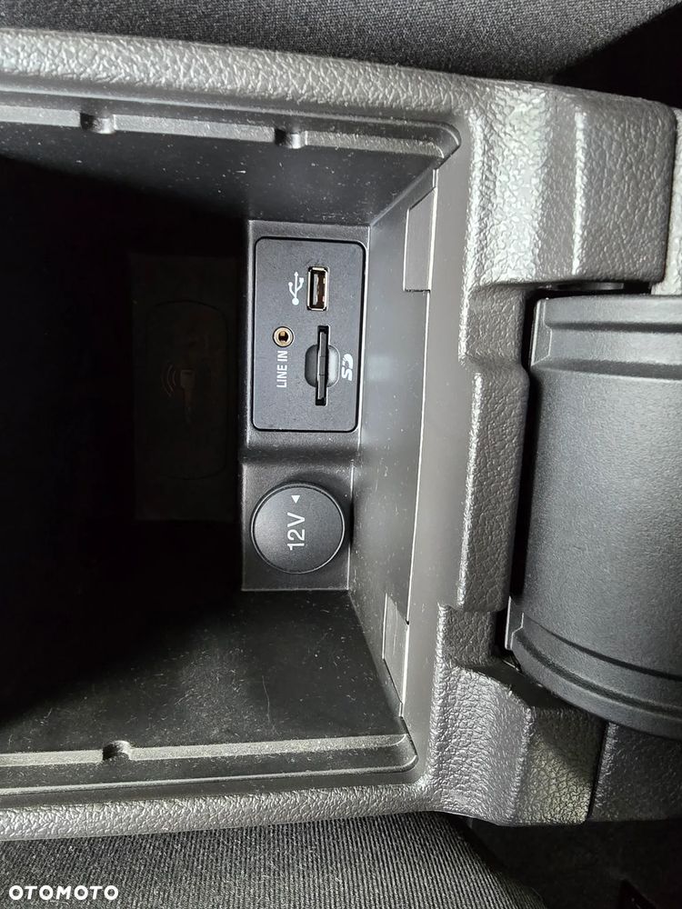 Ford Focus 1.0 EcoBoost STart-Stopp-System TITANIUM - 40