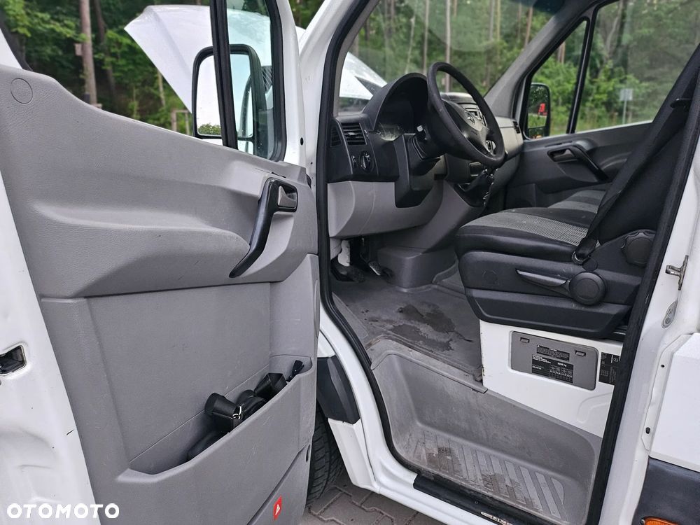 Mercedes-Benz Sprinter - 26