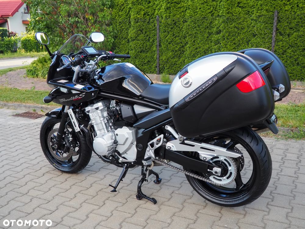 Suzuki Bandit - 12