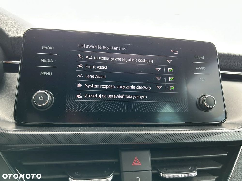Skoda Kamiq 1.5 TSI Style DSG - 31