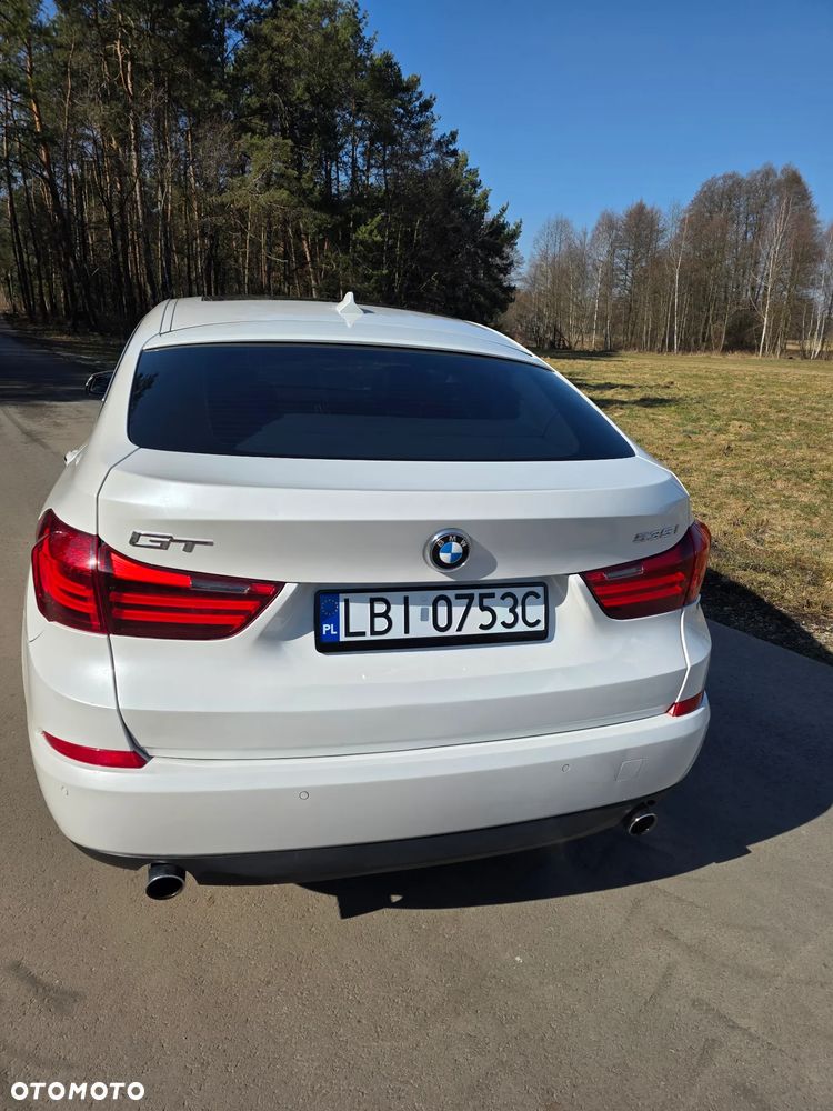 BMW Seria 5 535i xDrive - 4