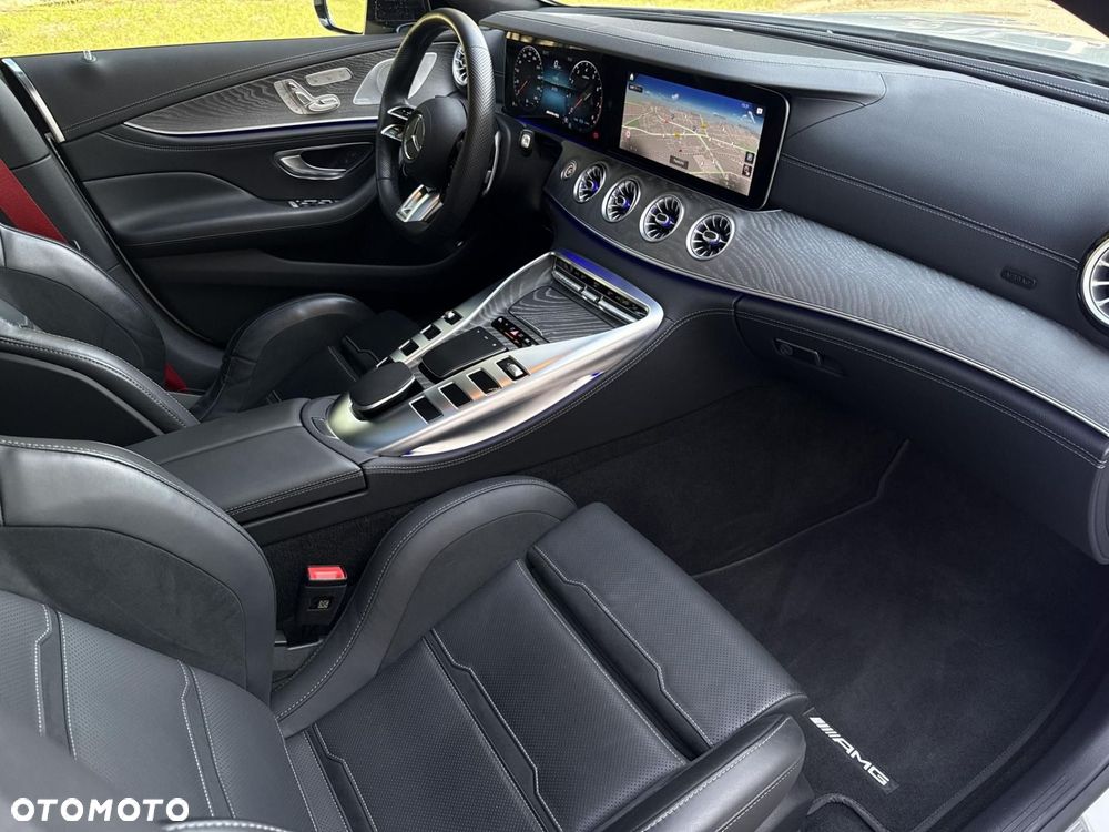 Mercedes-Benz AMG GT - 24