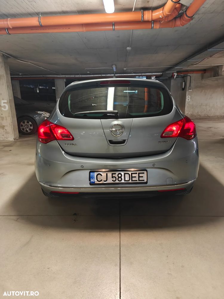 Opel Astra 1.4 Turbo Style - 9