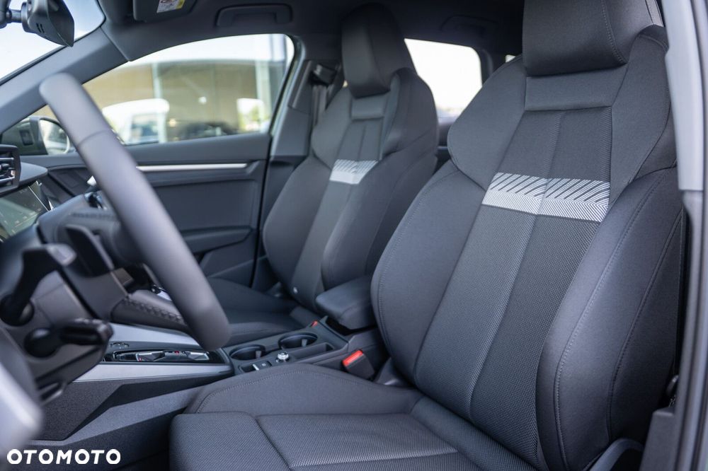 Audi A3 Sportback - 11