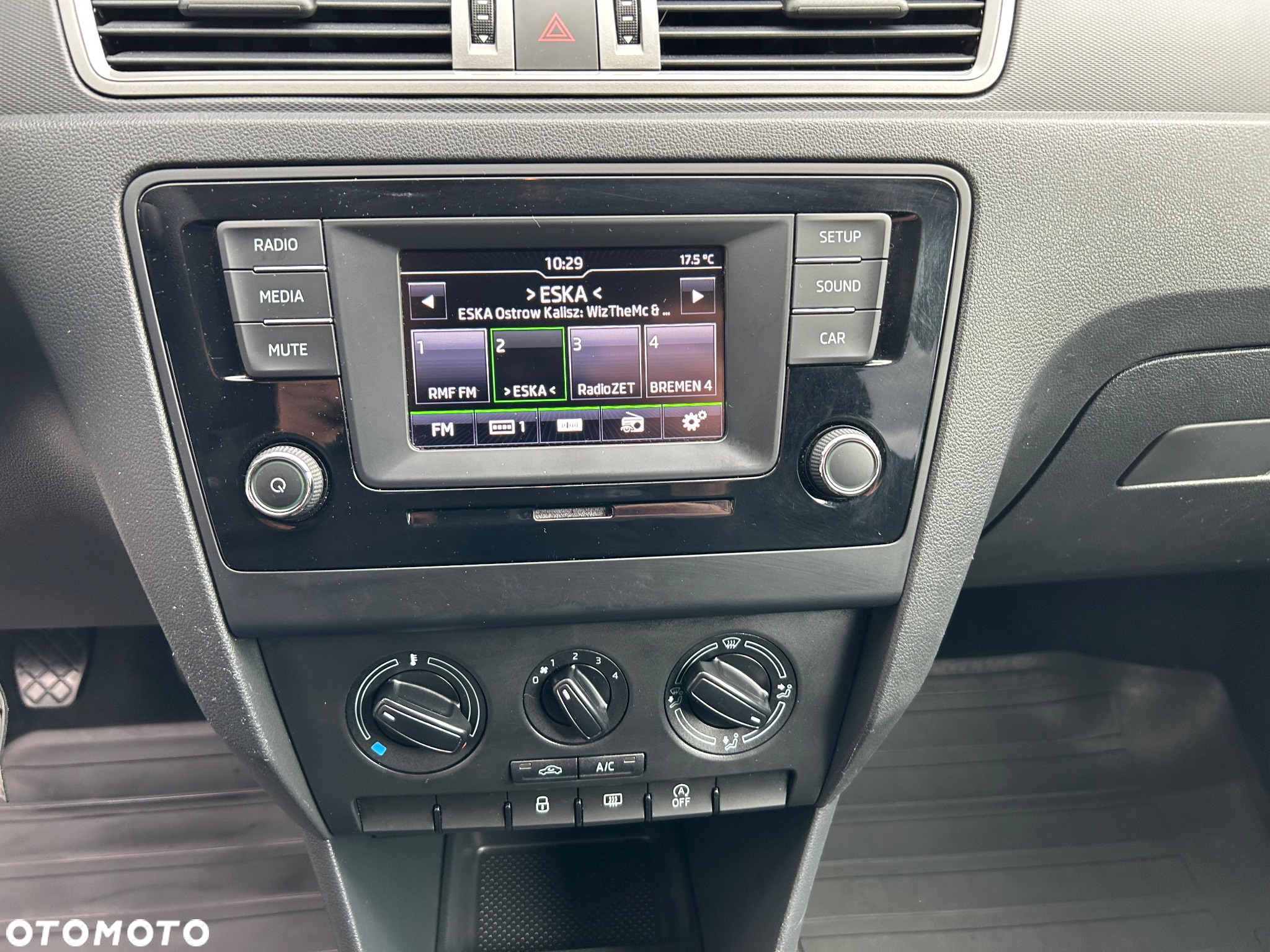 Skoda RAPID Spaceback 1.2 TSI (Green tec) Active - 16