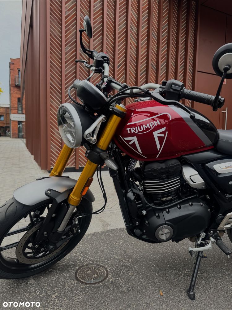Triumph Inny - 2