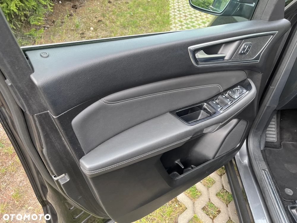 Ford S-Max 2.0 TDCi Bi-Turbo Titanium PowerShift - 10