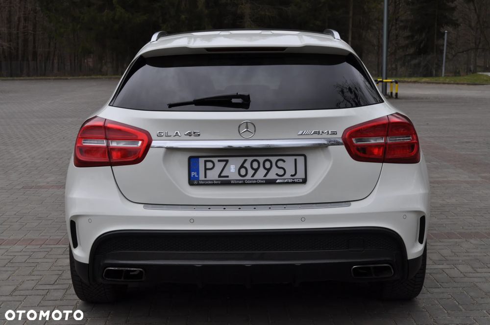 Mercedes-Benz GLA 45 AMG 4-Matic - 18