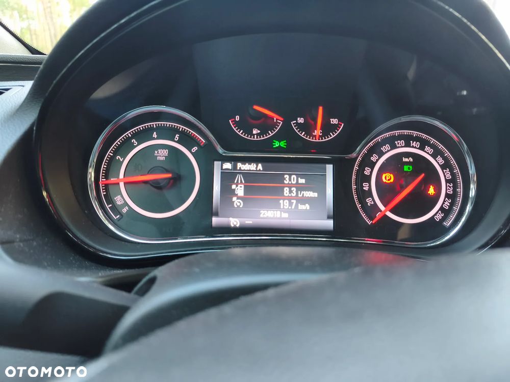 Opel Insignia 2.0 CDTI Cosmo S&S - 11