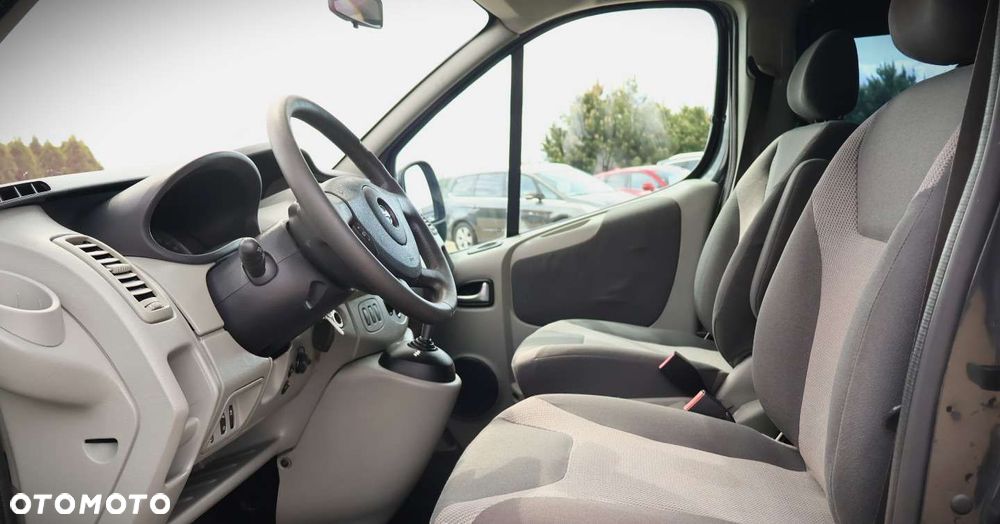 Opel Vivaro Tour Cosmo L1H1 MTA - 15