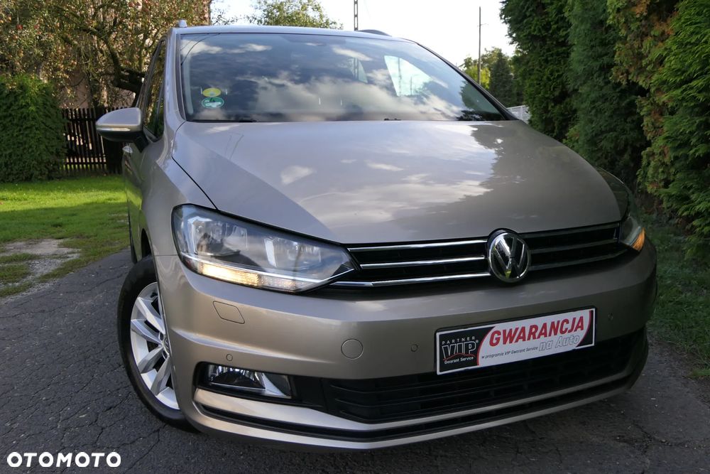 Volkswagen Touran 2.0 TDI BMT Highline DSG - 9