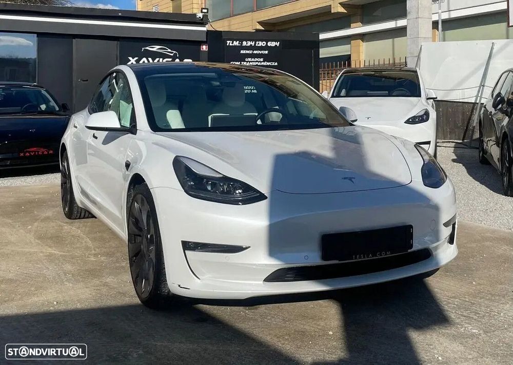 Tesla Model 3 - 14