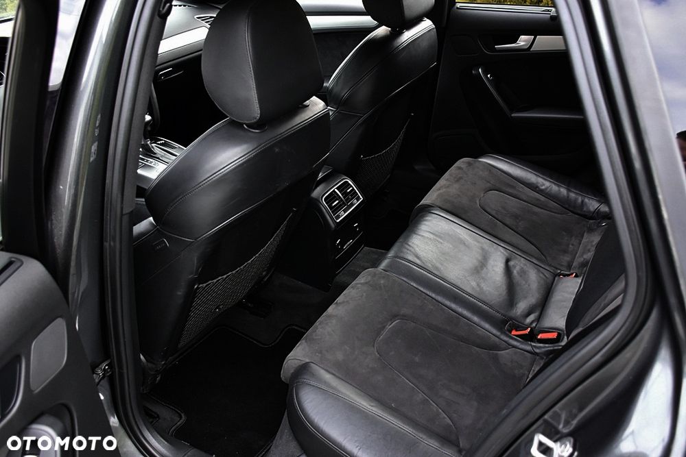 Audi A4 Avant 2.0 TDI DPF quattro S tronic S line Sportpaket - 39