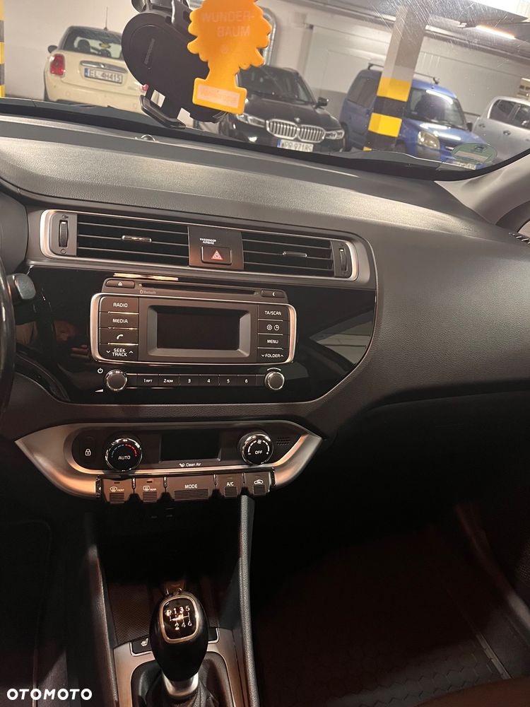 Kia Rio 2014 photo 4