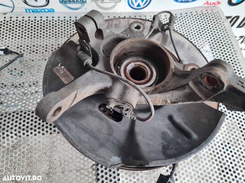 Fuzete Fuzeta Stanga Dreapta Fata Hyundai IX35 2.0 Benzina An 2009-2010-2011-2012-2013-2014-2015 2x4 Tractiune Fata Dezmembrez Hyundai IX35 2.0 Benzina 2x4 Cod Motor G4KD An 2009-2010-2011-2012-2013-2014-2015 Volan Stanga - 9