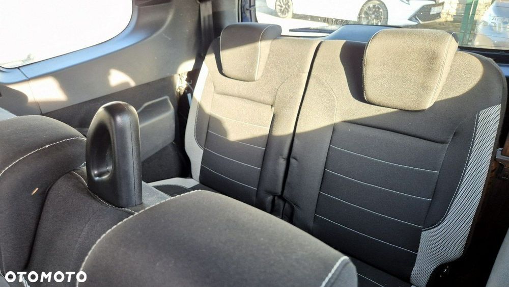 Dacia Lodgy 1.5 Blue dCi Stepway Comfort S&S - 15