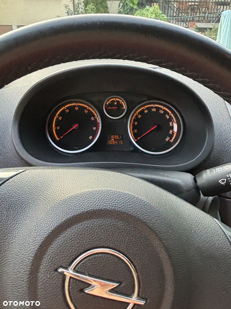 Opel Corsa - 5
