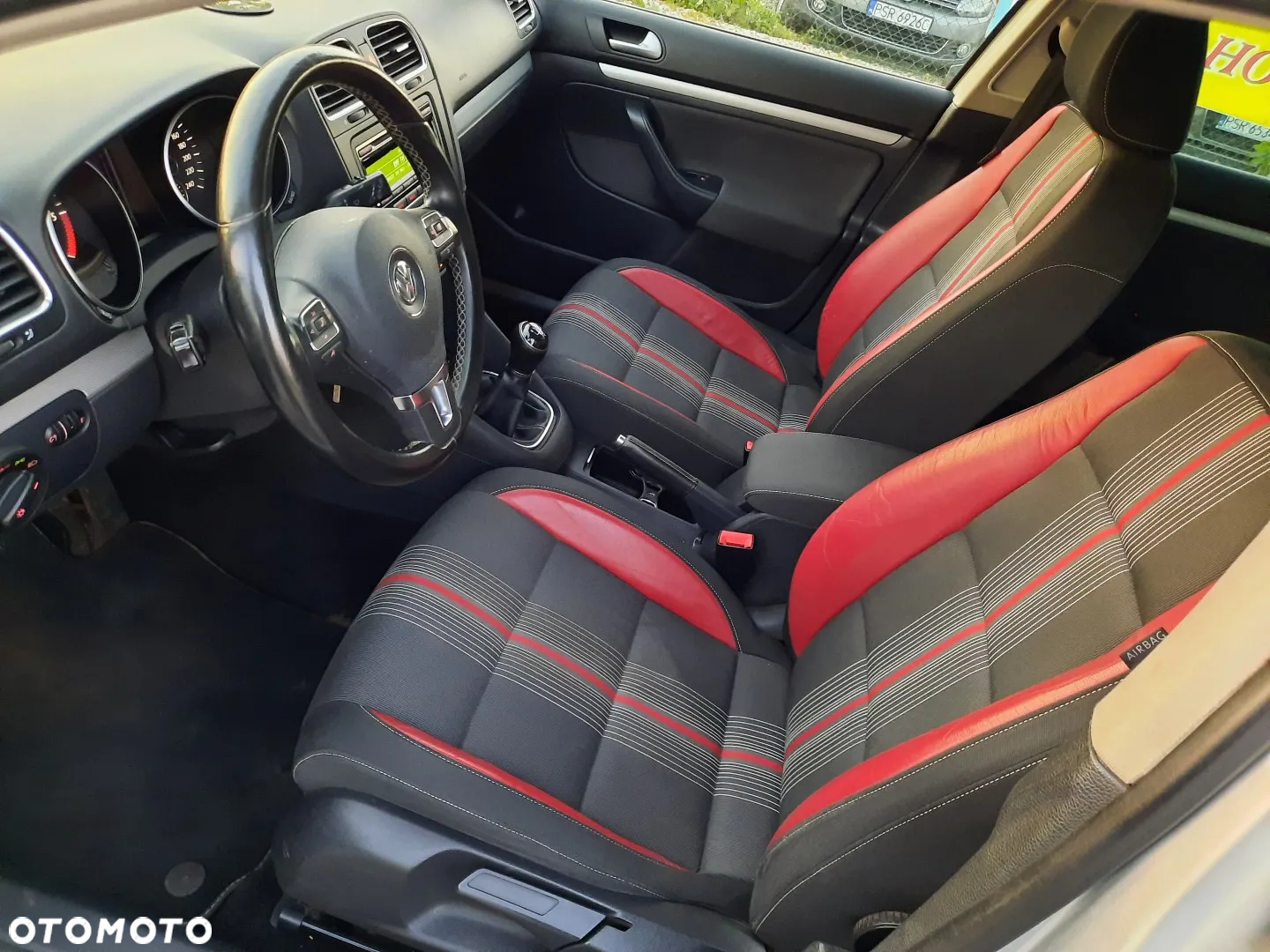 Volkswagen Golf Variant 1.6 TDI DPF MATCH - 16