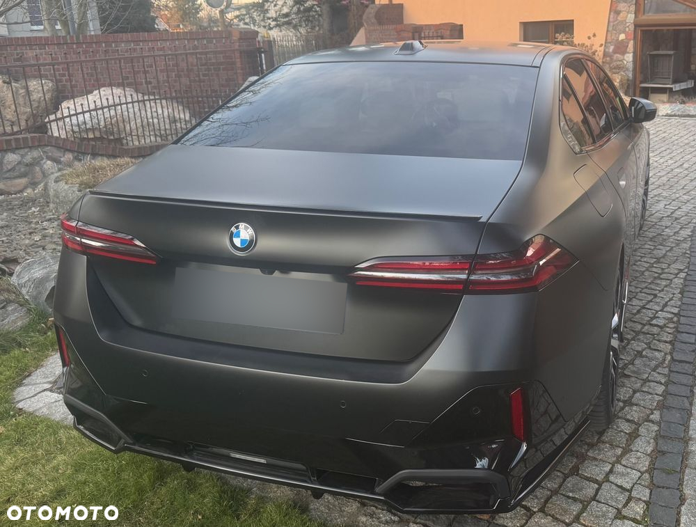 BMW Seria 5 - 12