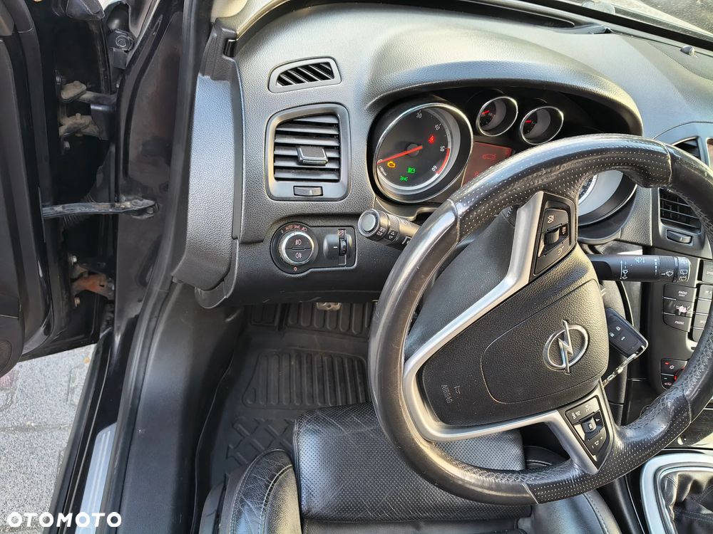 Opel Insignia 2.0 CDTI Sport - 22