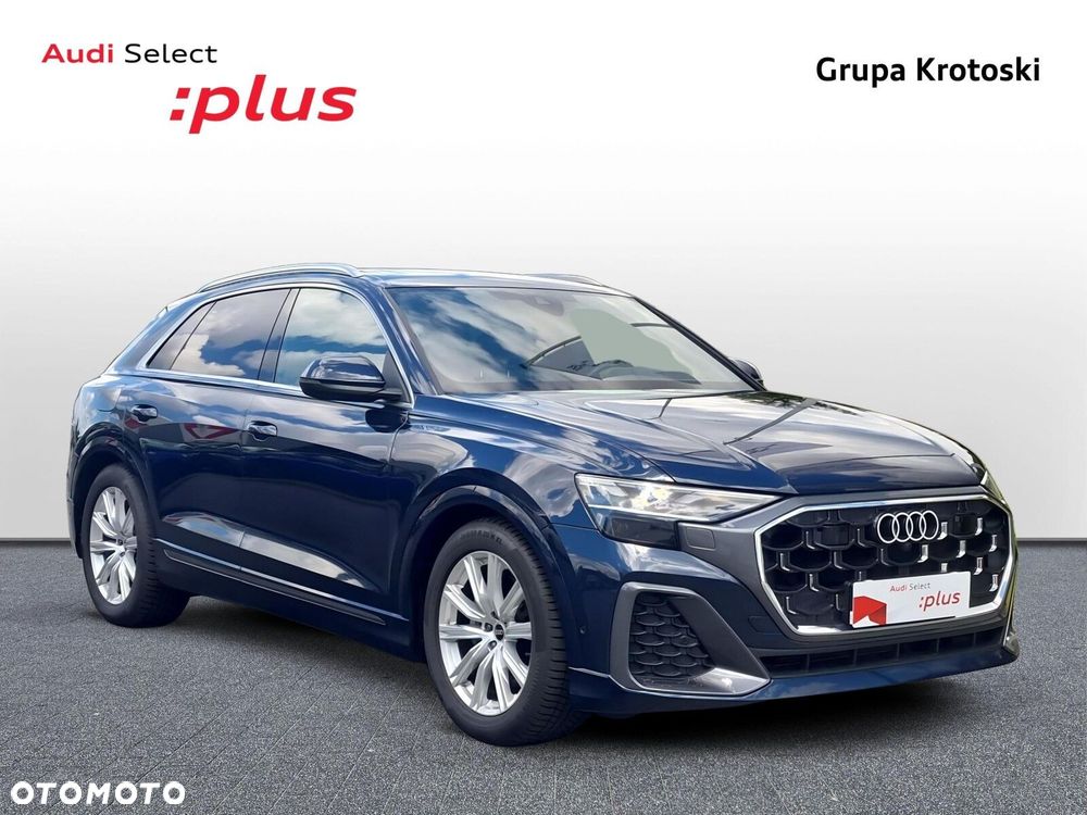 Audi Q8 - 8
