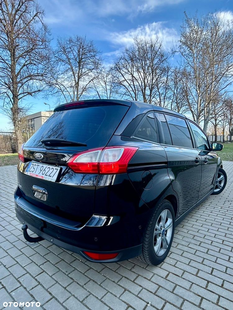 Ford Grand C-MAX - 4