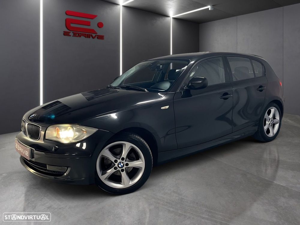 BMW 116 d Line Urban - 1