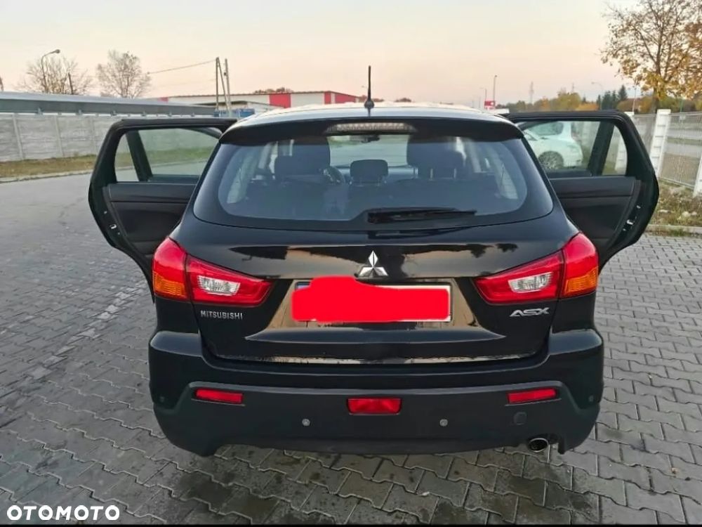 Mitsubishi Asx 2011 photo 2