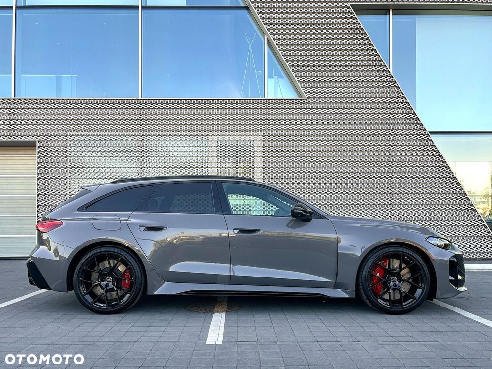Audi RS5 Avant - 31