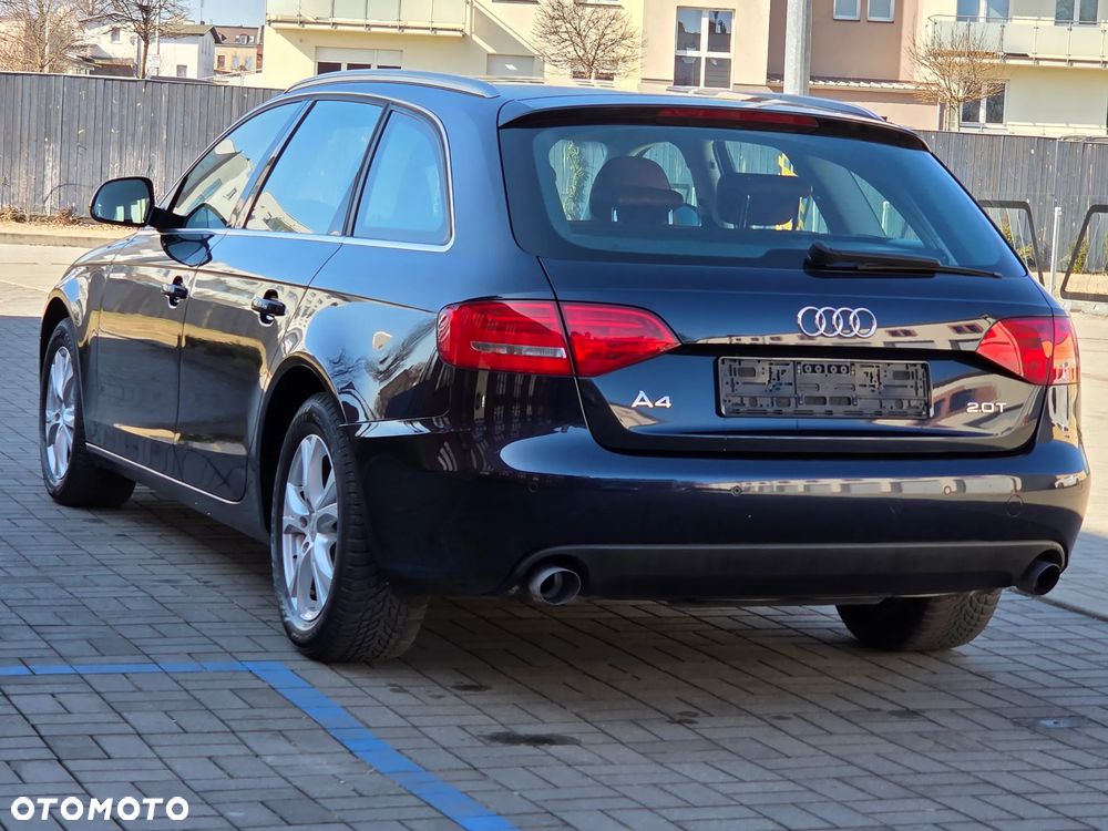 Audi A4 Avant 2.0 TFSI Ambiente - 12