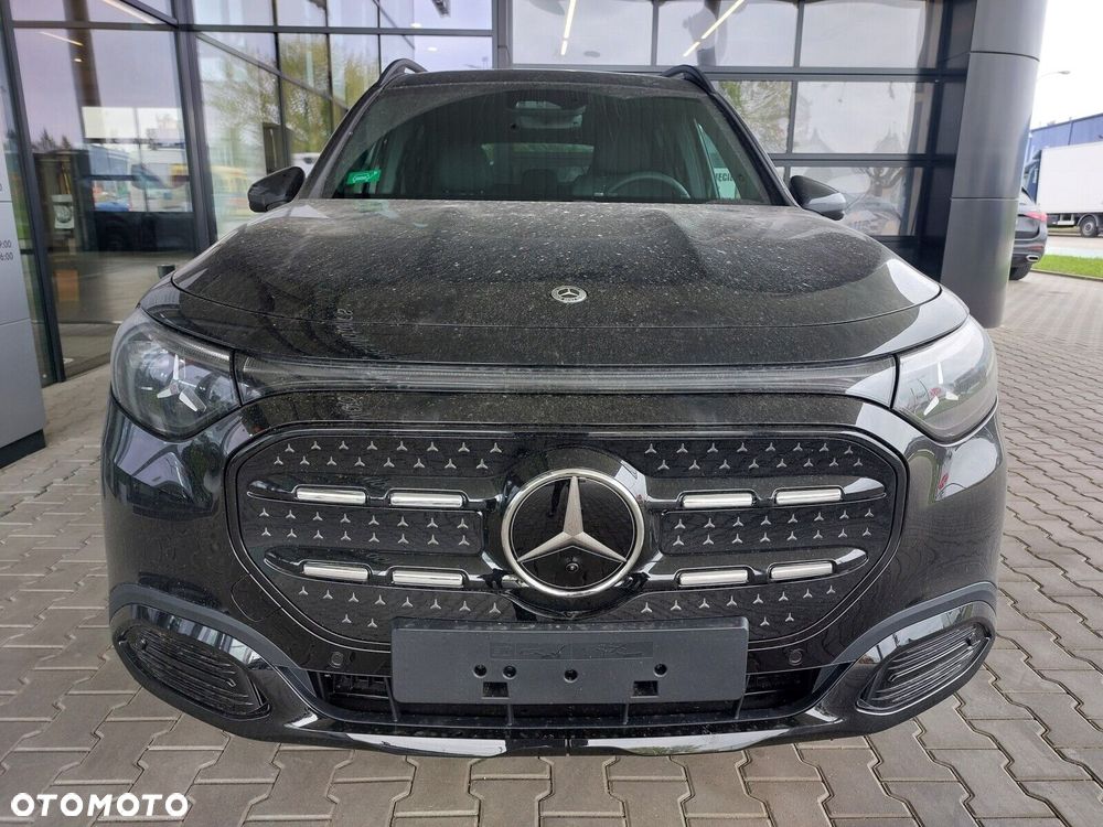 Mercedes-Benz GLB - 3