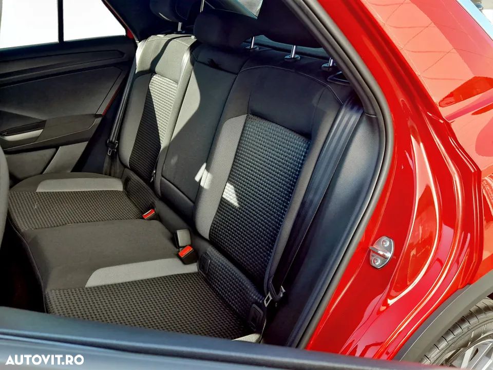 Volkswagen T-ROC - 15