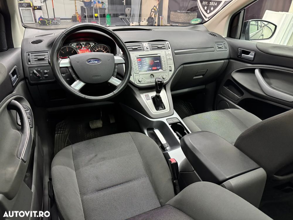 Ford Kuga 2012 photo 4
