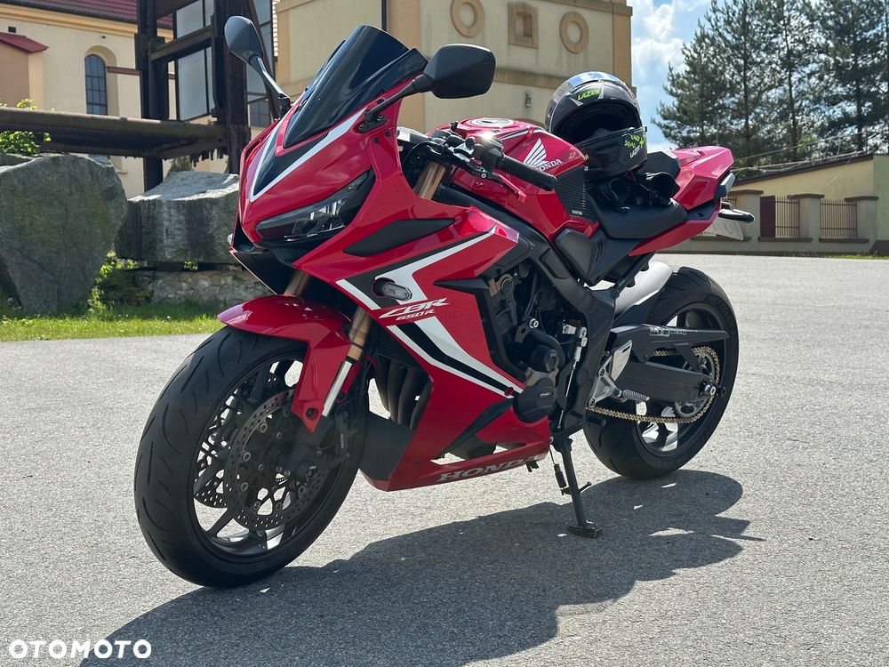 Honda CBR - 7