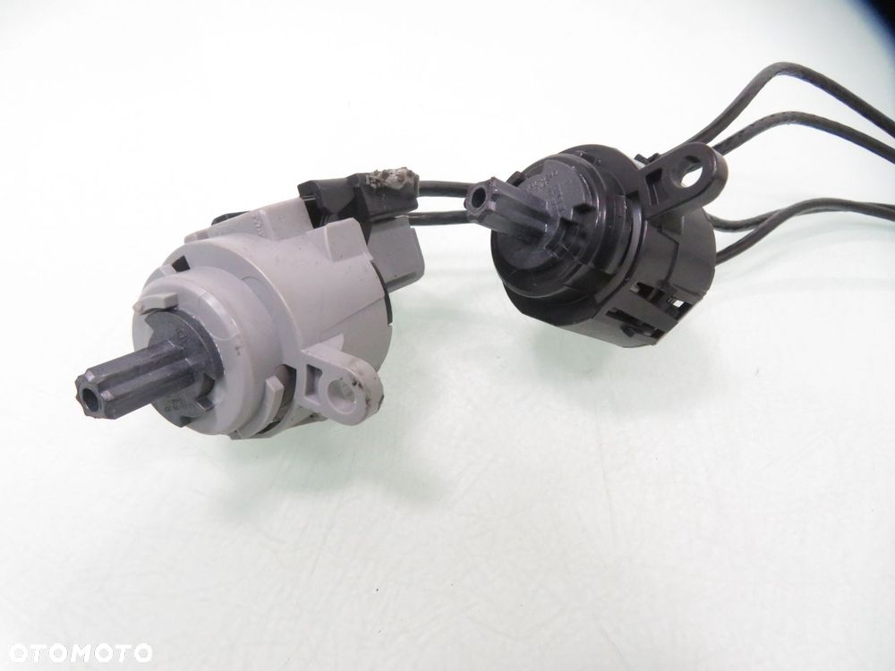 LINKI PANELU NAWIEWU FORD FOCUS MK1 98AB11503AH 98AB11504AG - 7