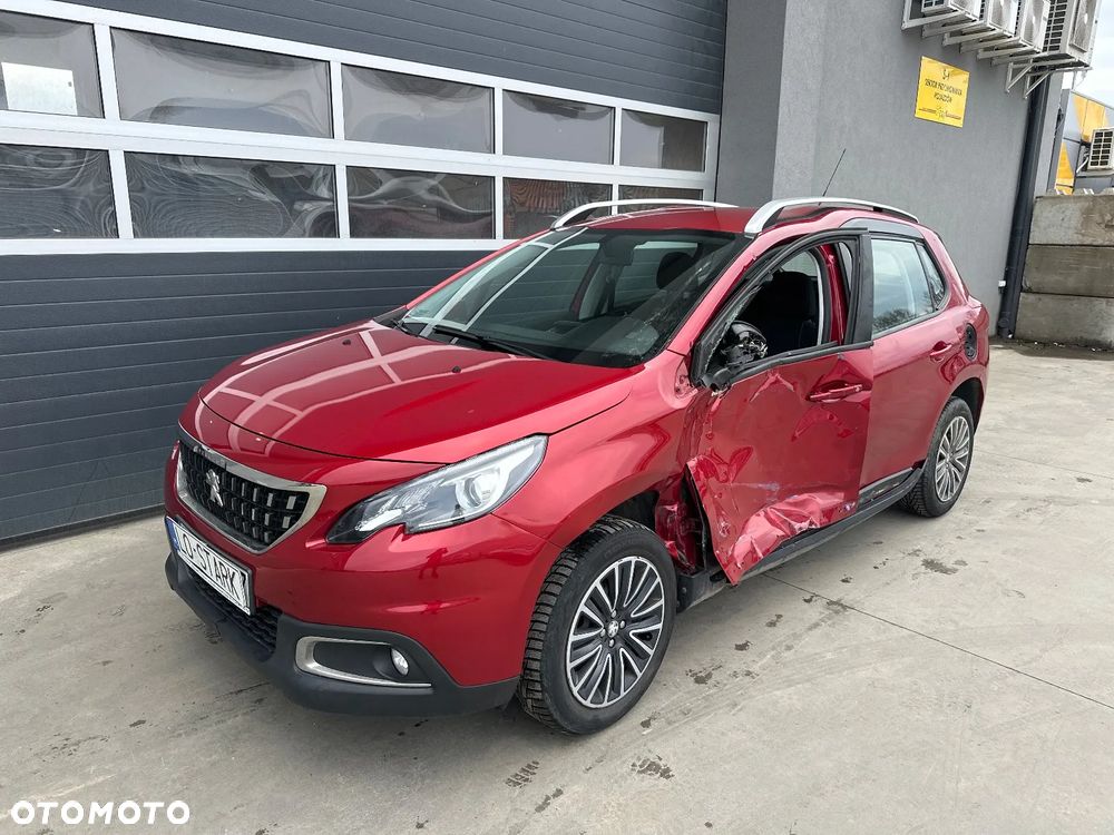 Peugeot 2008 1.2 Pure Tech Active - 8