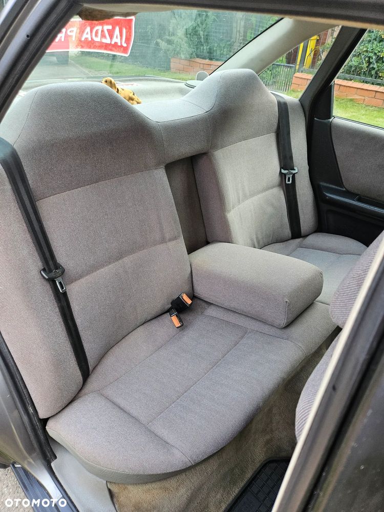 Audi 80 1.8 S - 11