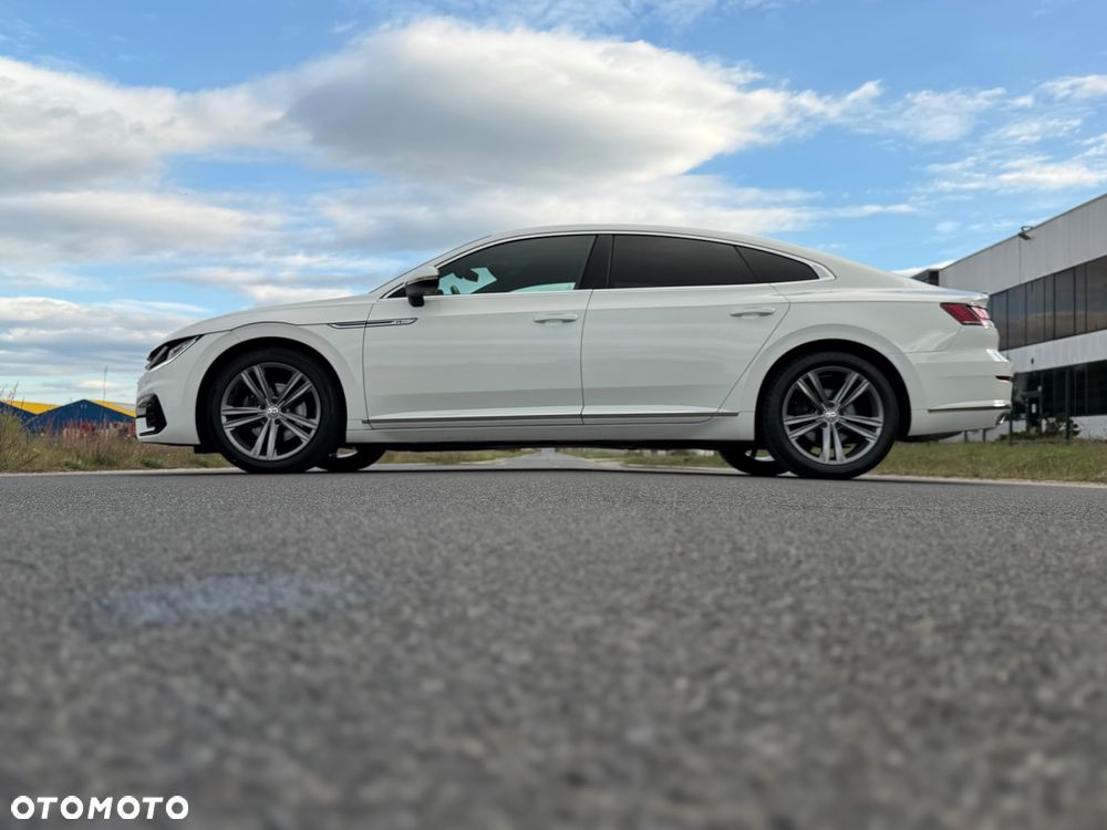Volkswagen Arteon 2.0 TSI DSG R-Line - 16
