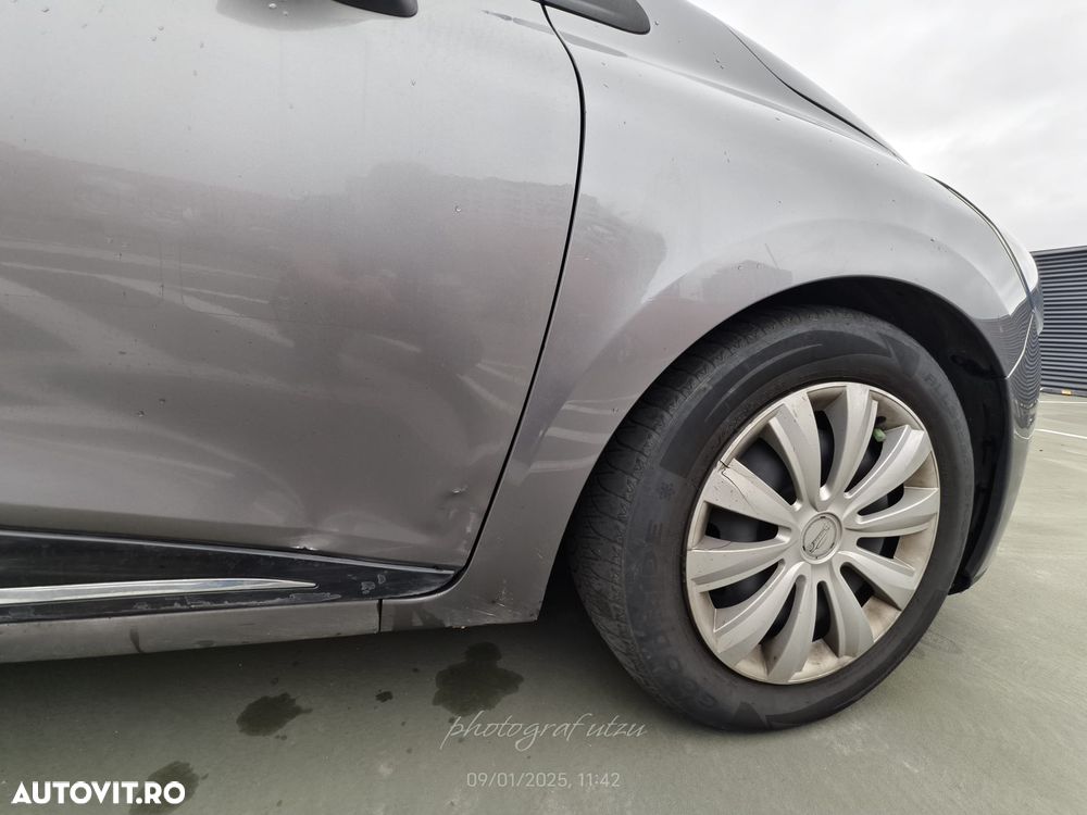 Renault Clio 0.9 TCe Life - 16