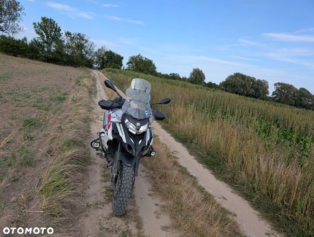 Benelli TRK 502X - 18