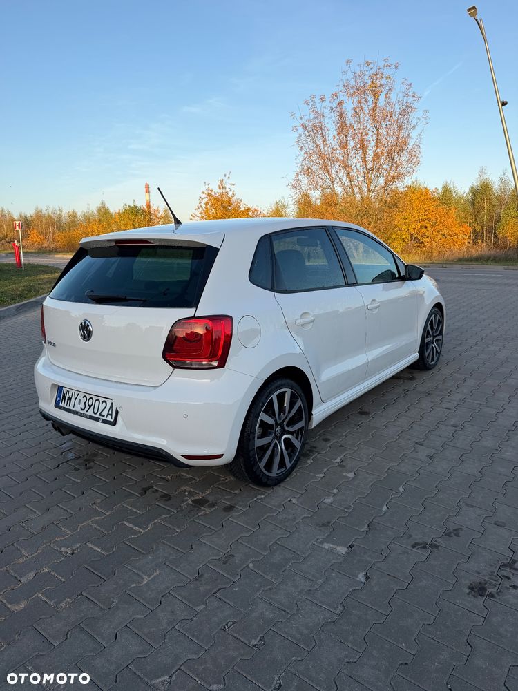 Volkswagen Polo 2014 photo 4