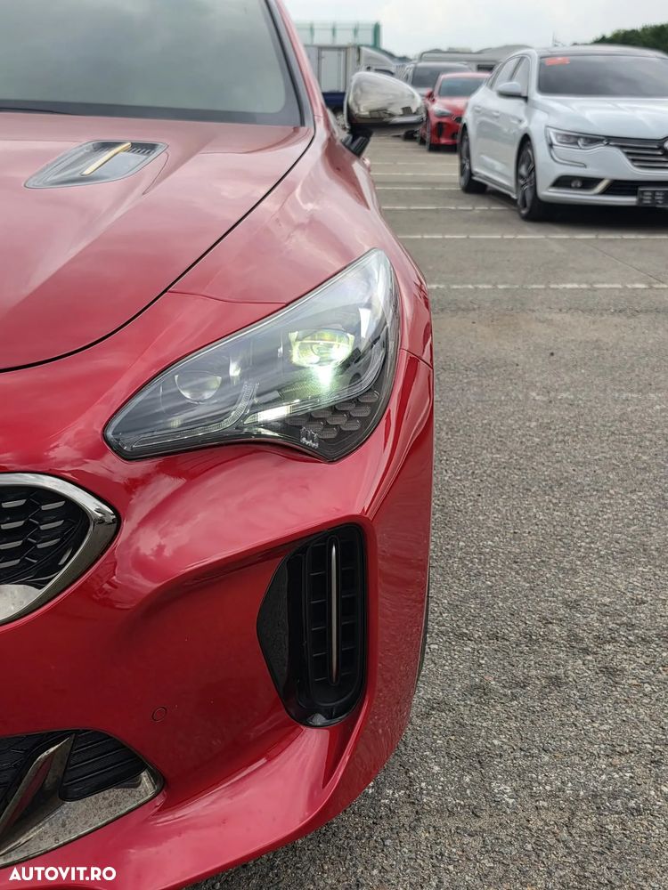 Kia Stinger 2.0 T-GDI RWD GT Line - 8