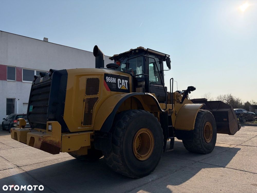 CAST 966 Mxe 4X4 - 6