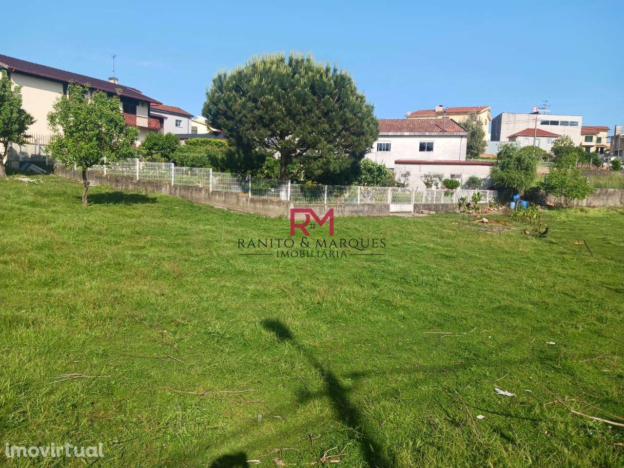 TERRENO RÚSTICO COM 2.200M2 PARA CONSTRUÇÃO EM ALTURA - CAMPO, VALONGO - Grande imagem: 3/11