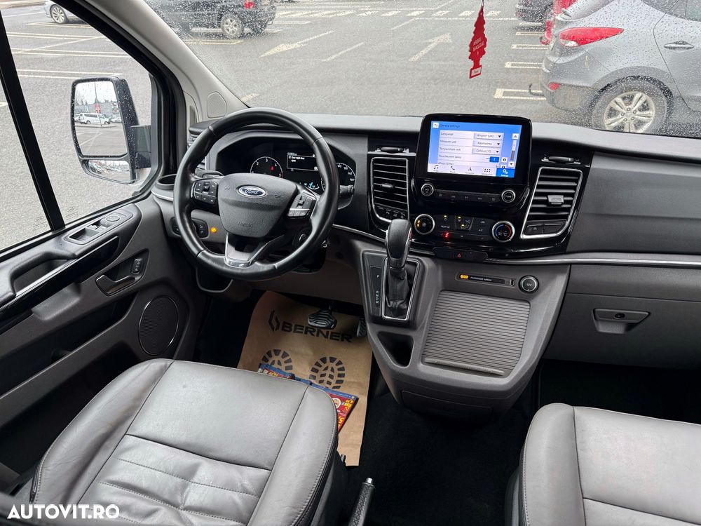 Ford Tourneo Custom Bus 320 2.0 EcoBlue 185 CP L2H1 Titanium X Aut. - 16