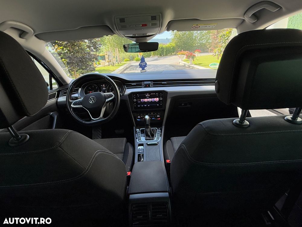 Volkswagen Passat Variant 2.0 TDI DSG Business - 9