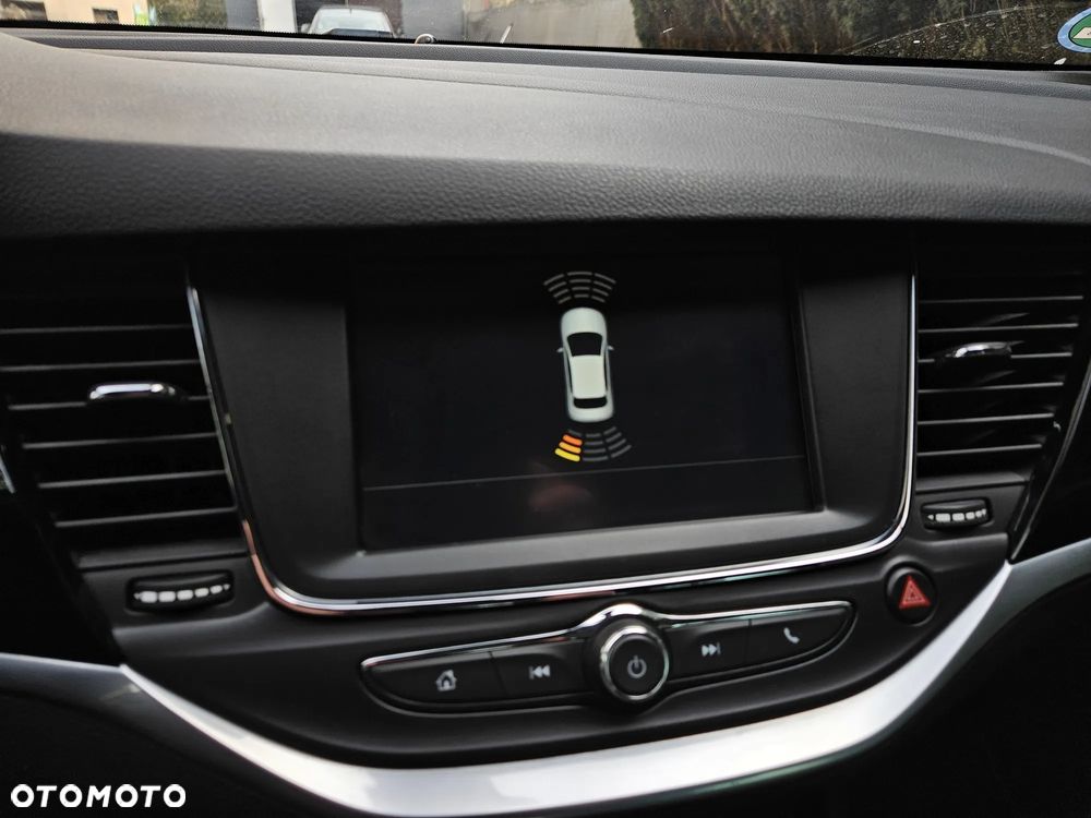 Opel Astra 1.4 Turbo Business - 9