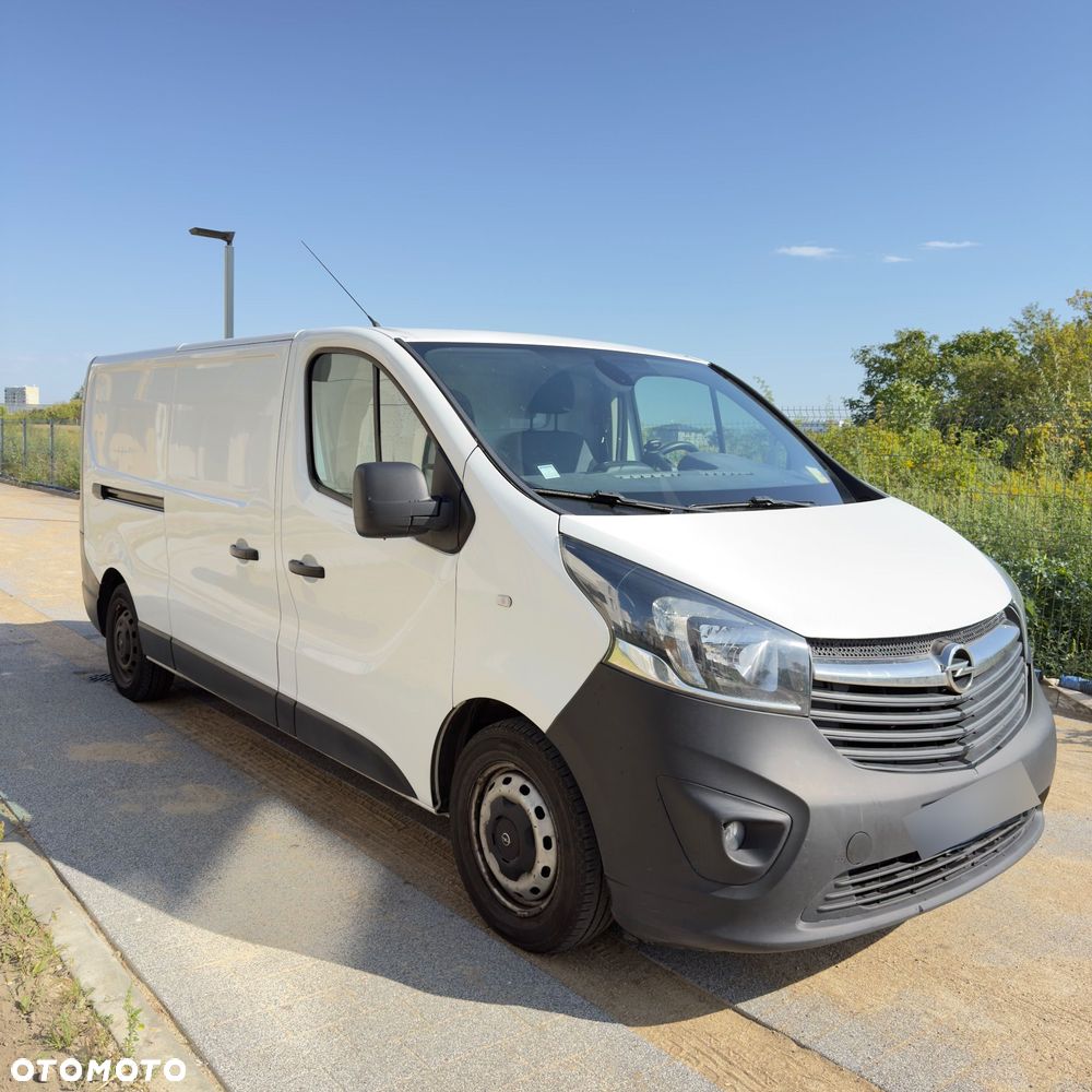 Opel Vivaro B - 2