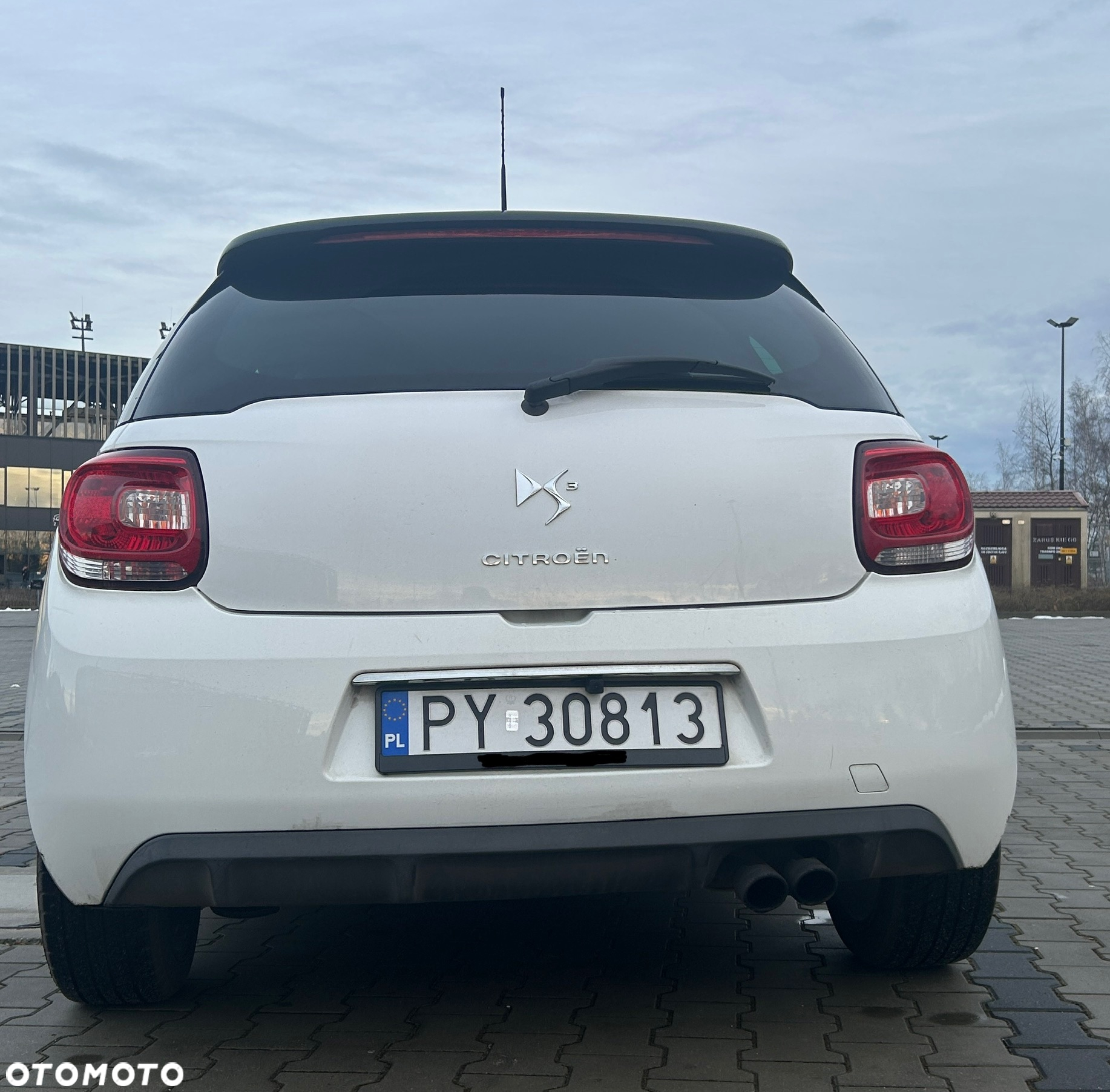 Citroën DS3 1.6 THP SportChic - 4